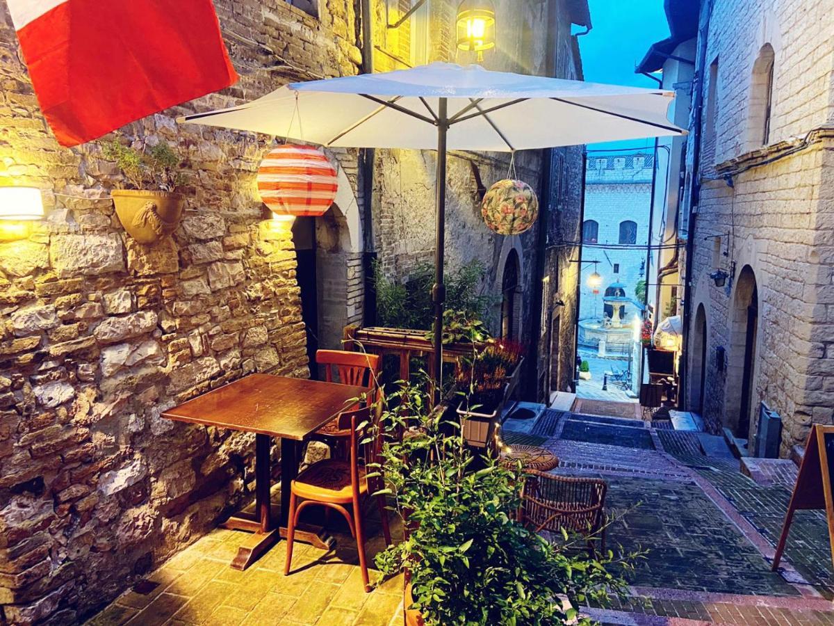 Hotel La Fortezza Assisi Ngoại thất bức ảnh