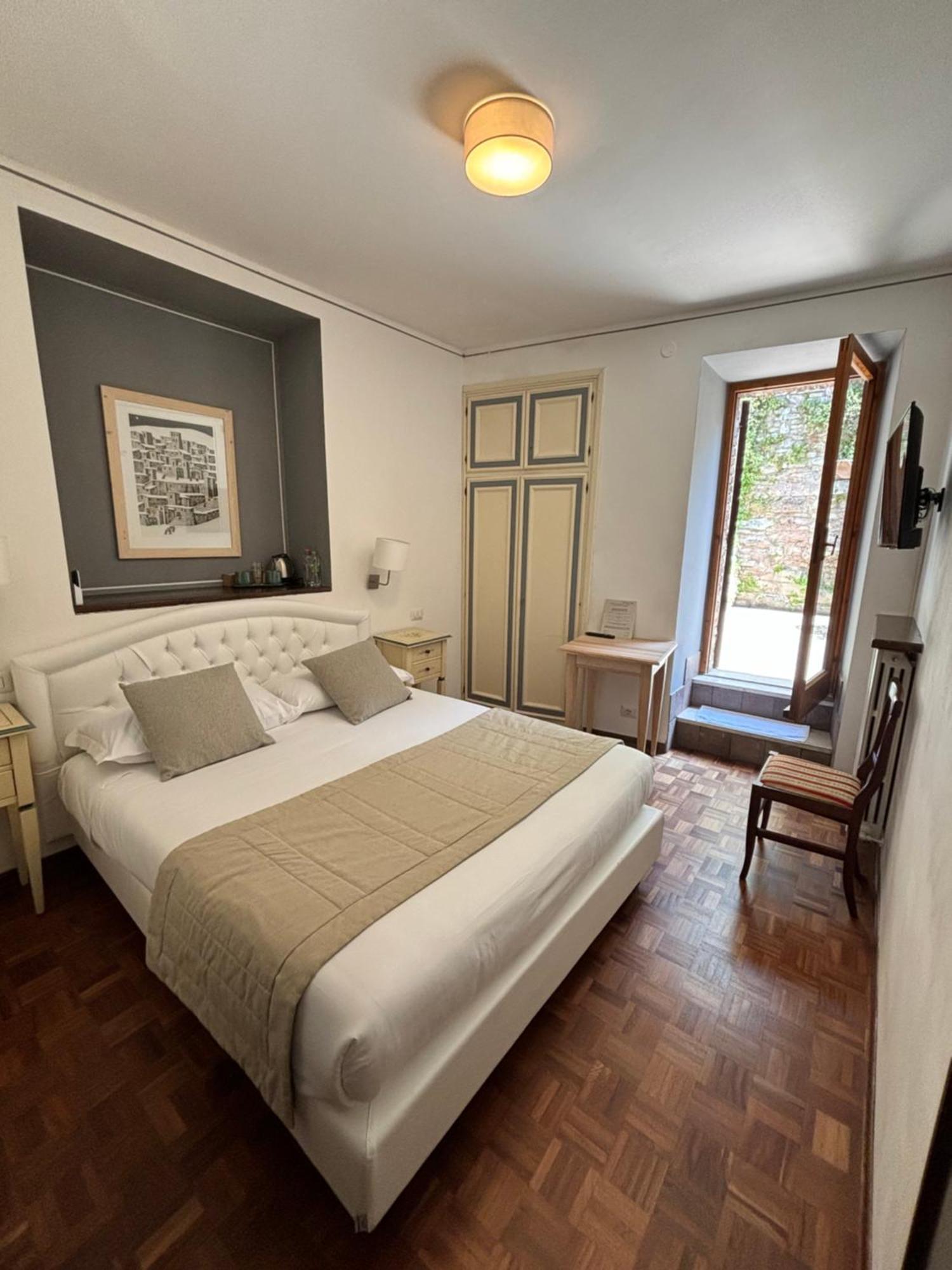 Hotel La Fortezza Assisi Ngoại thất bức ảnh