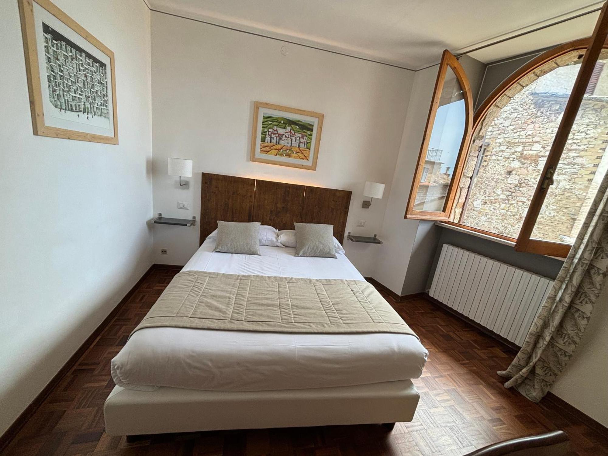 Hotel La Fortezza Assisi Ngoại thất bức ảnh
