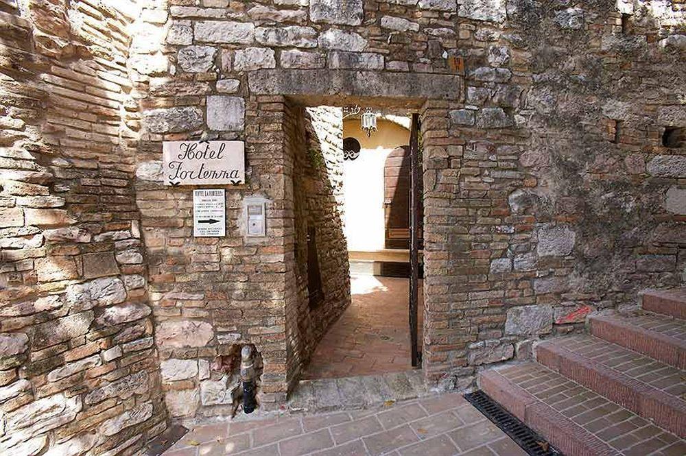 Hotel La Fortezza Assisi Ngoại thất bức ảnh