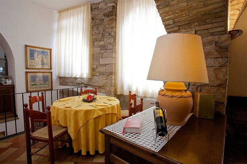 Hotel La Fortezza Assisi Ngoại thất bức ảnh